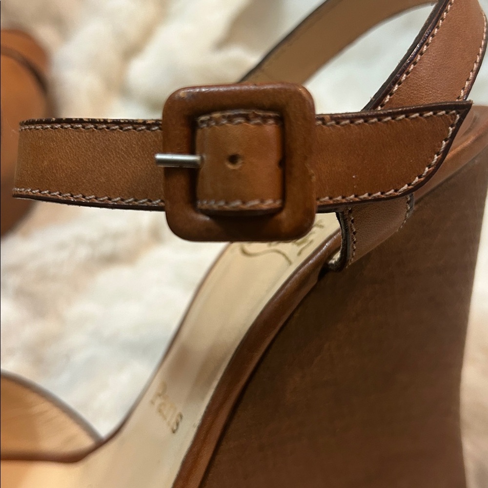 Authentic Christian Louboutin Leather Tan Wooden Wedge Sandals US size 6 - Picture 16 of 16